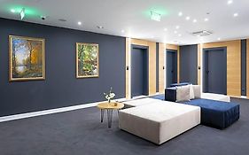 Blue Star Luxury Hotel